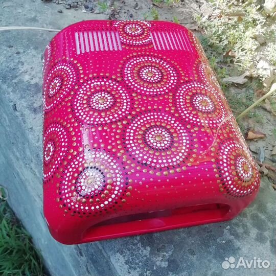 Лампа маникюрная