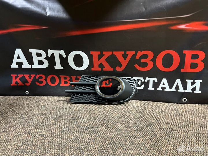 Накладка туманки решетка птф передняя левая