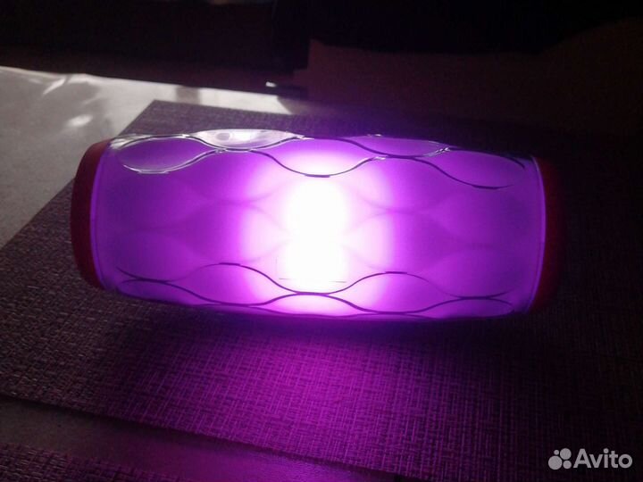 Портативная колонка