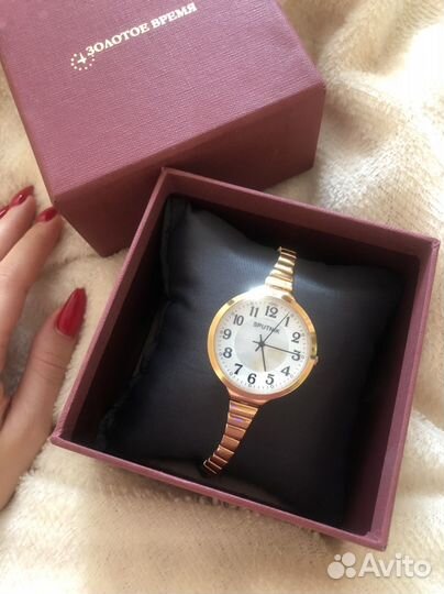 Часы женские