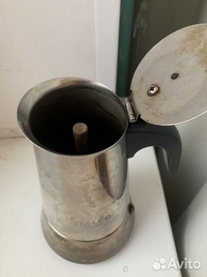 Гейзерная кофеварка