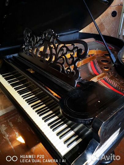 Рояль кабинетный