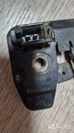 Замок (крышки) багажника (внутренний) VW Polo