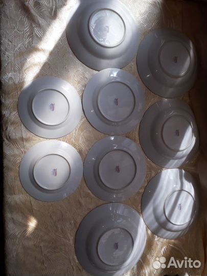 Тарелки фарфорового сервиза Японии периода СССР