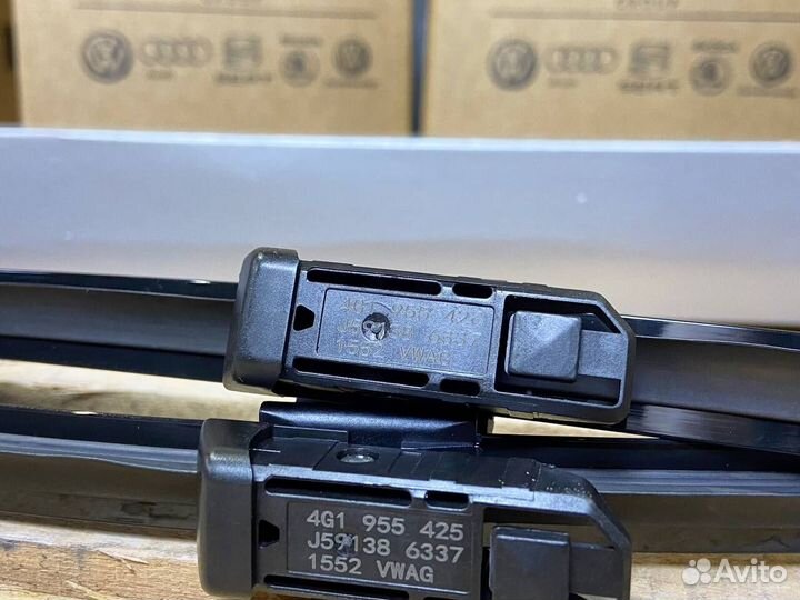 Комплект щёток стеклоочистителя VAG 4G1998002A