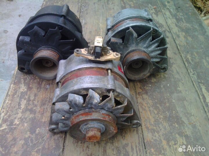 Генератор(под широкий ремень) Mercedes-Benz M102