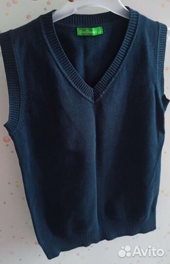 Жилетка для мальчика школьная 140-146