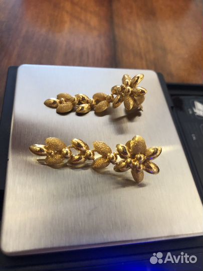 Золотые серьги 958 пробы (23 карат) Бирма