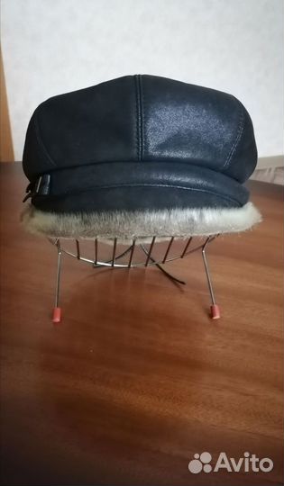 Кепка женская натуральная кожа