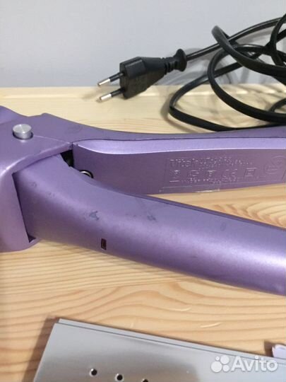 Выпрямитель для волос плойка гофре Vitek