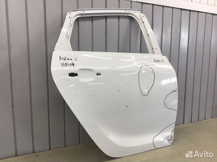 Дверь задняя правая Opel Astra J 2010
