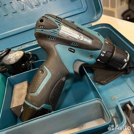 Шуруповерт Makita df 333