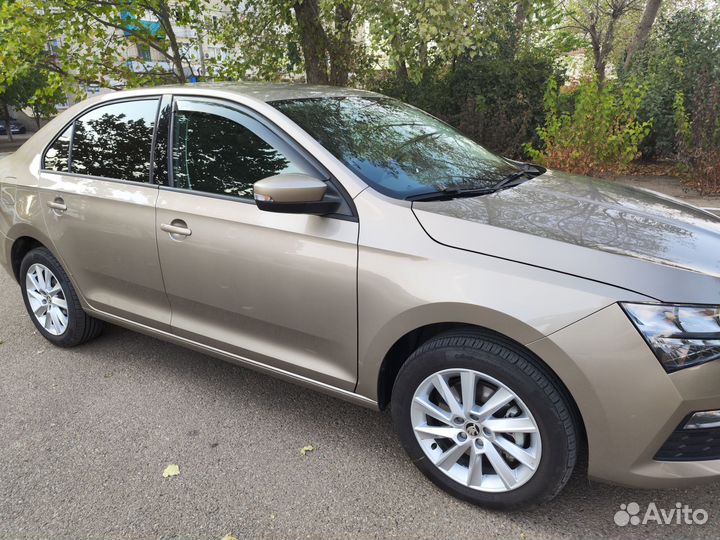 Skoda Rapid 1.6 AT, 2020, 18 000 км