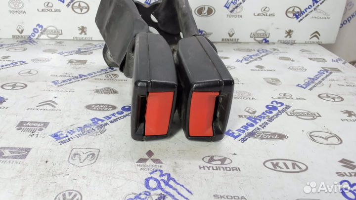Ответная часть ремня безопасности заднего Ford Fus