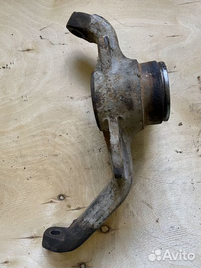 Кулак поворотный правый ваз 2121 нива