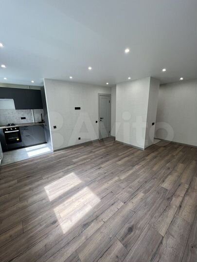 3-к. квартира, 55 м², 2/5 эт.