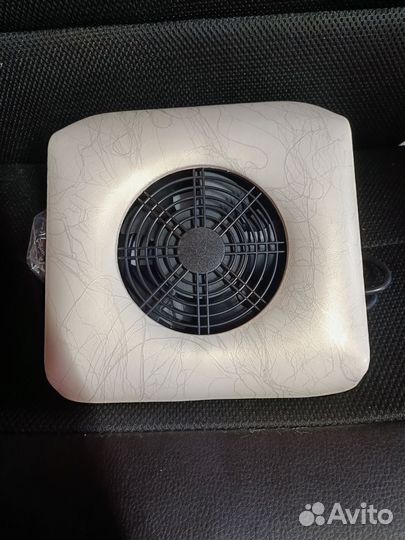 Лампа для маникюра