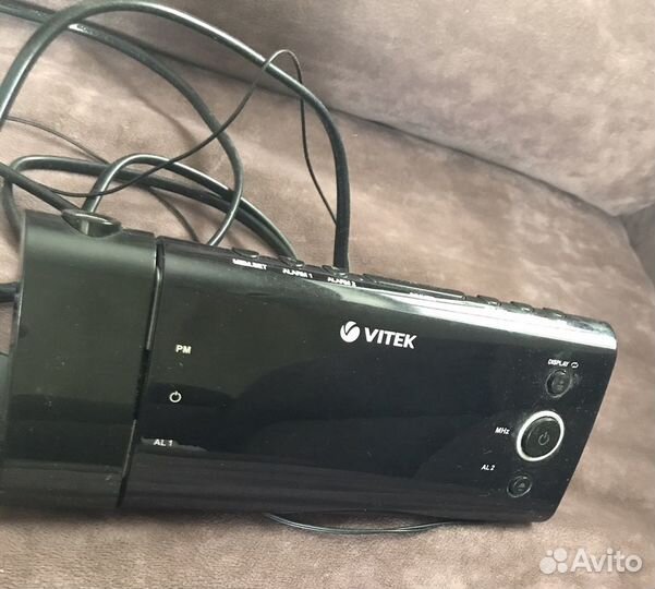 Радио часы vitek