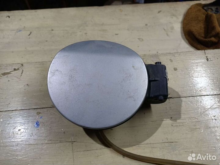 Лючок бензобака Skoda Octavia Tour A4