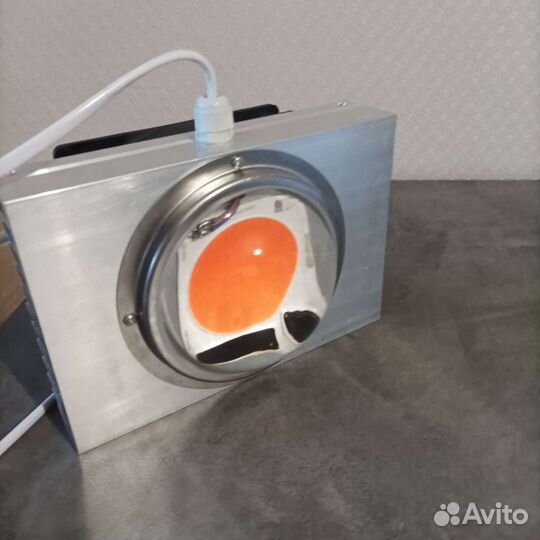 Мощная Фито лампа светильник 100w YXO yuxinou