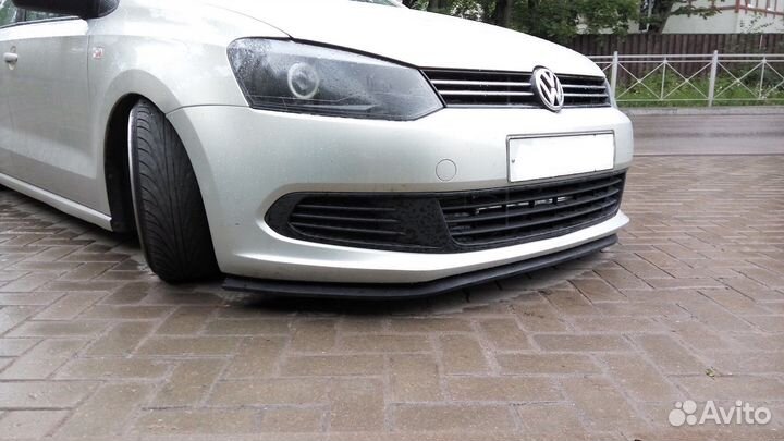 Губа резиновая samurai черная на передний бампер