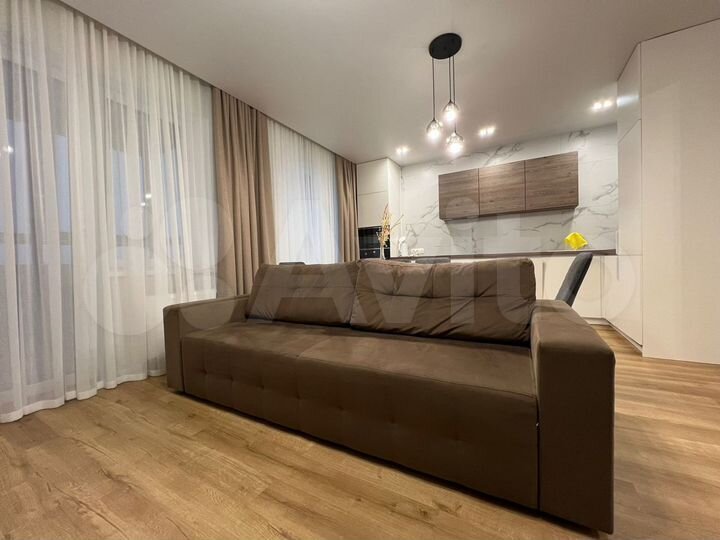 3-к. квартира, 72 м², 6/19 эт.