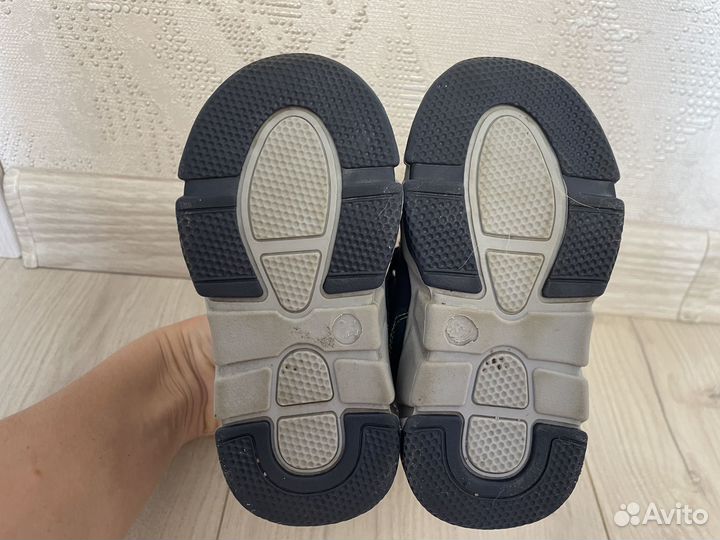 Ботинки демисезонные 23 размер