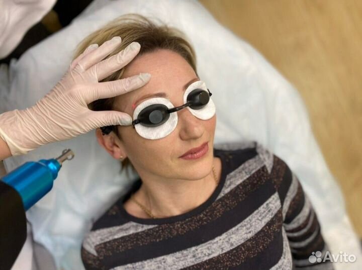 Лазерное удаление татуажа и тату