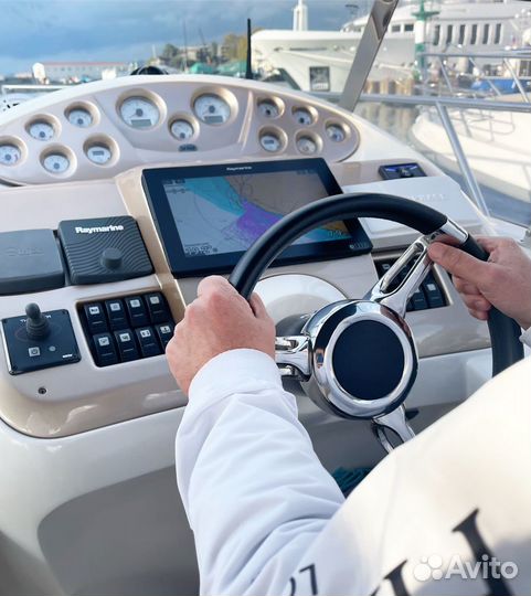 Прогулки на яхтах, Морской вокзал