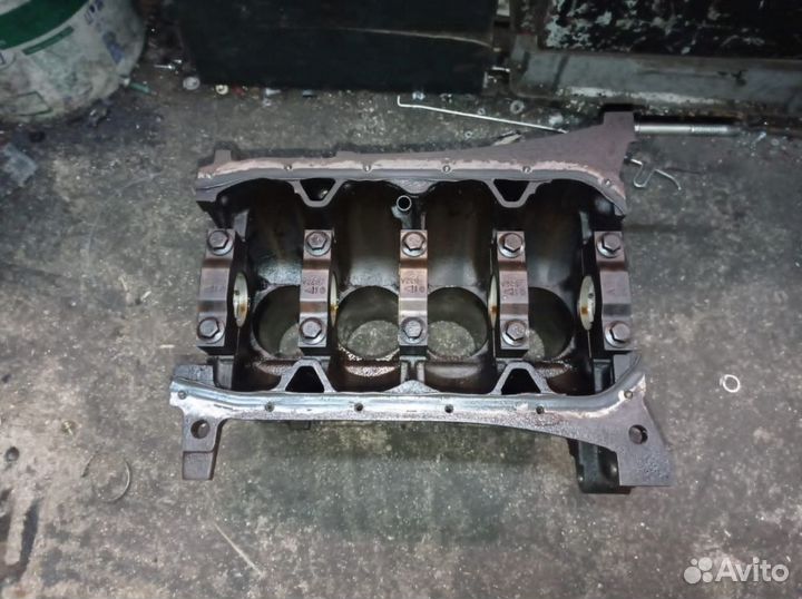 Renault Twingo Блок цилиндров пустой1.2бенз D4F702