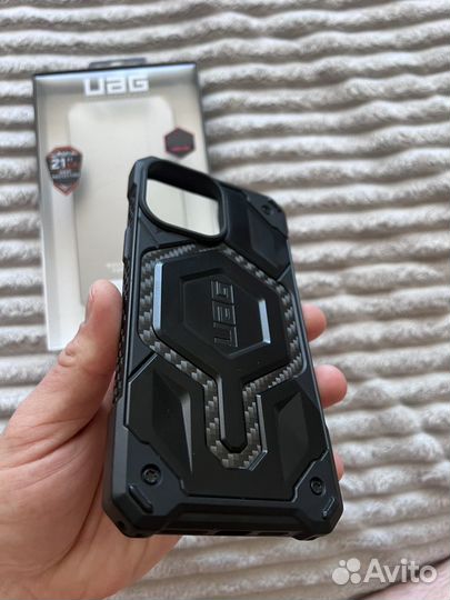 Чехол на iPhone 13 pro max UAG Monarch Pro