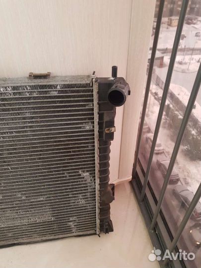 Радиатор на ford explorer 5