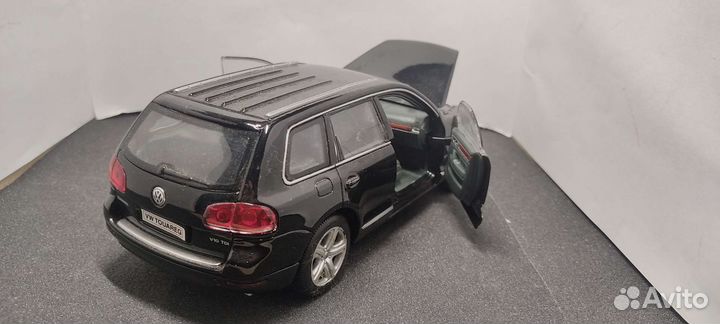 Модели автомобилей 1:24