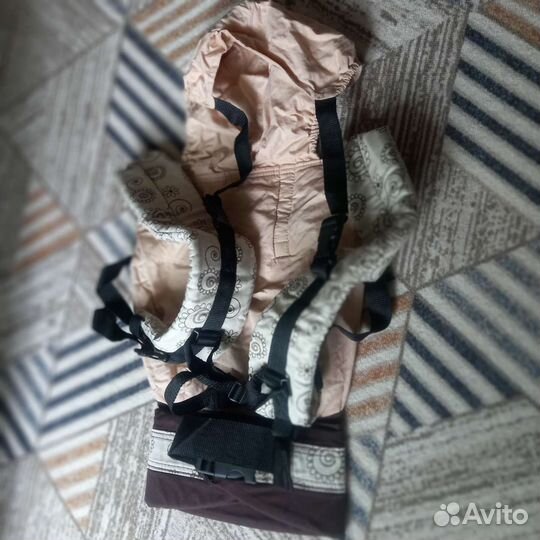 Кенгуру с капюшоном