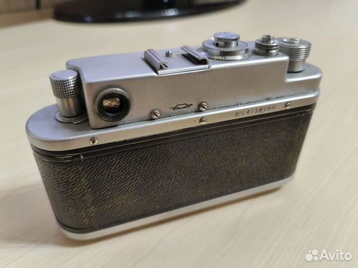 Фотоаппарат Зоркий-4