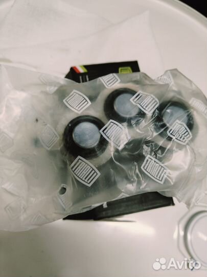 Цилиндр тормозной Нива 2121 передний правый