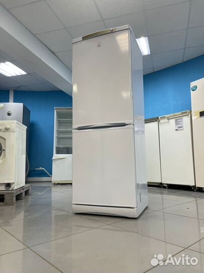 Холодильник Indesit / Гарантия / Доставка