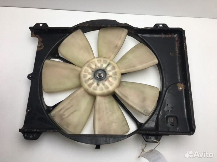 Диффузор радиатора Toyota Camry CV30 2CT 1993