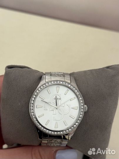Часы guess женские