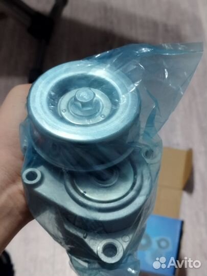 Натяжитель приводного ремня Nissan x-trail