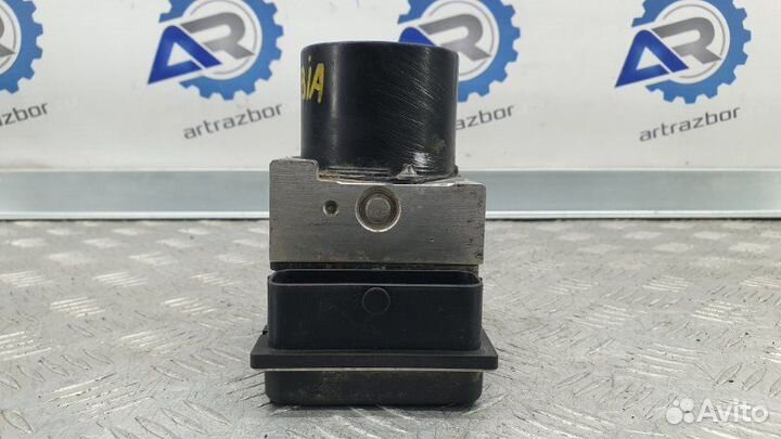 Блок ABS (насос) Skoda Fabia 2 1.4 BXW 2009