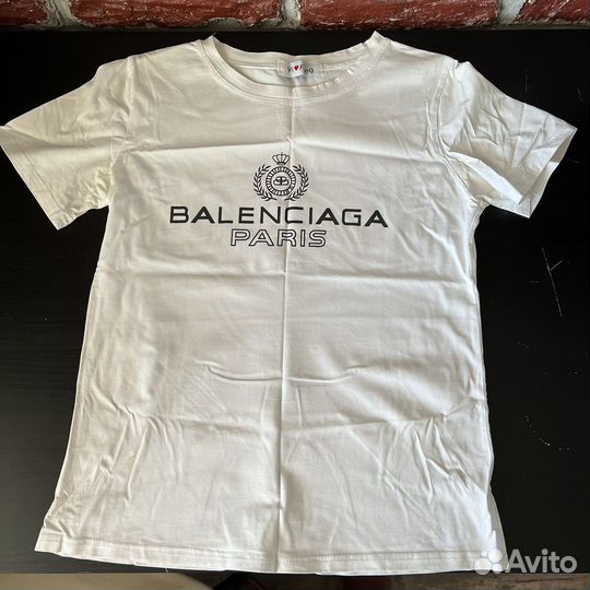 Футболки - новые, также белый топ