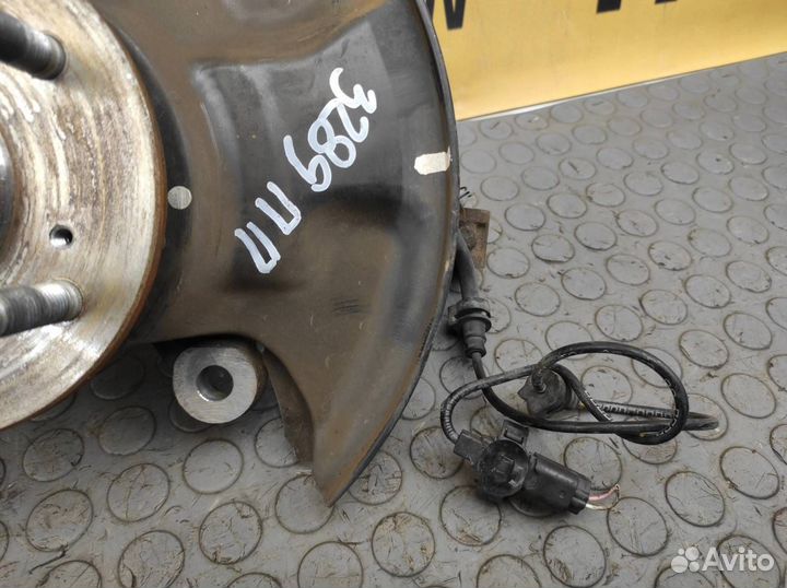 Кулак поворотный передний правый Honda Cr-V RM1