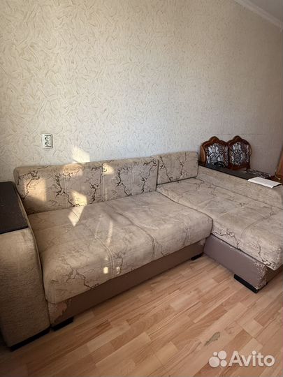 Угловой диван бу