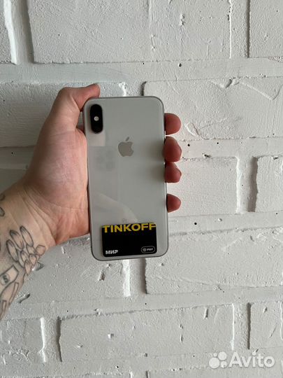 iPhone Xs, 64 ГБ