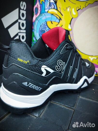 Кроссовки adidas terrex