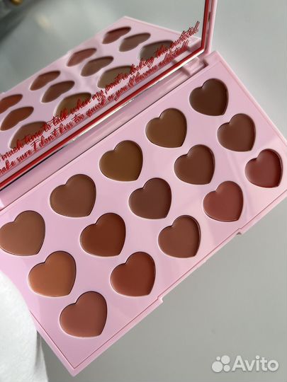 Палитра помад plouise