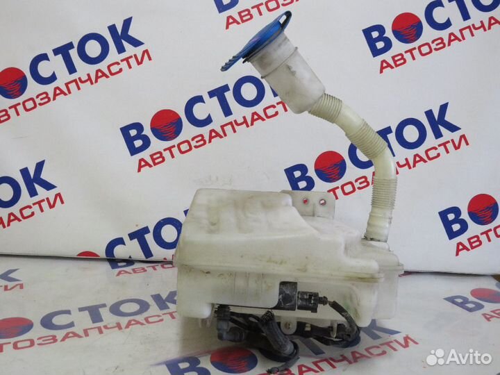 Бачок омывателя volkswagen jetta 1K2