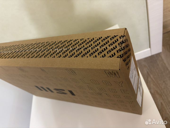 Игровой ноутбук msi 17