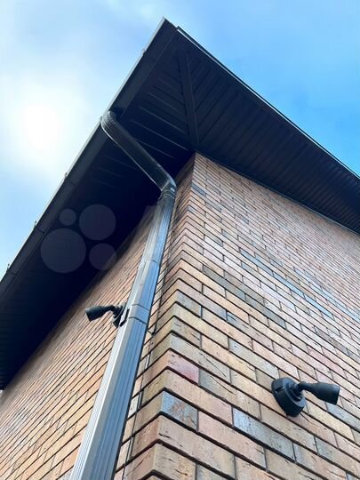 Дом 141,4 м² на участке 6,1 сот.